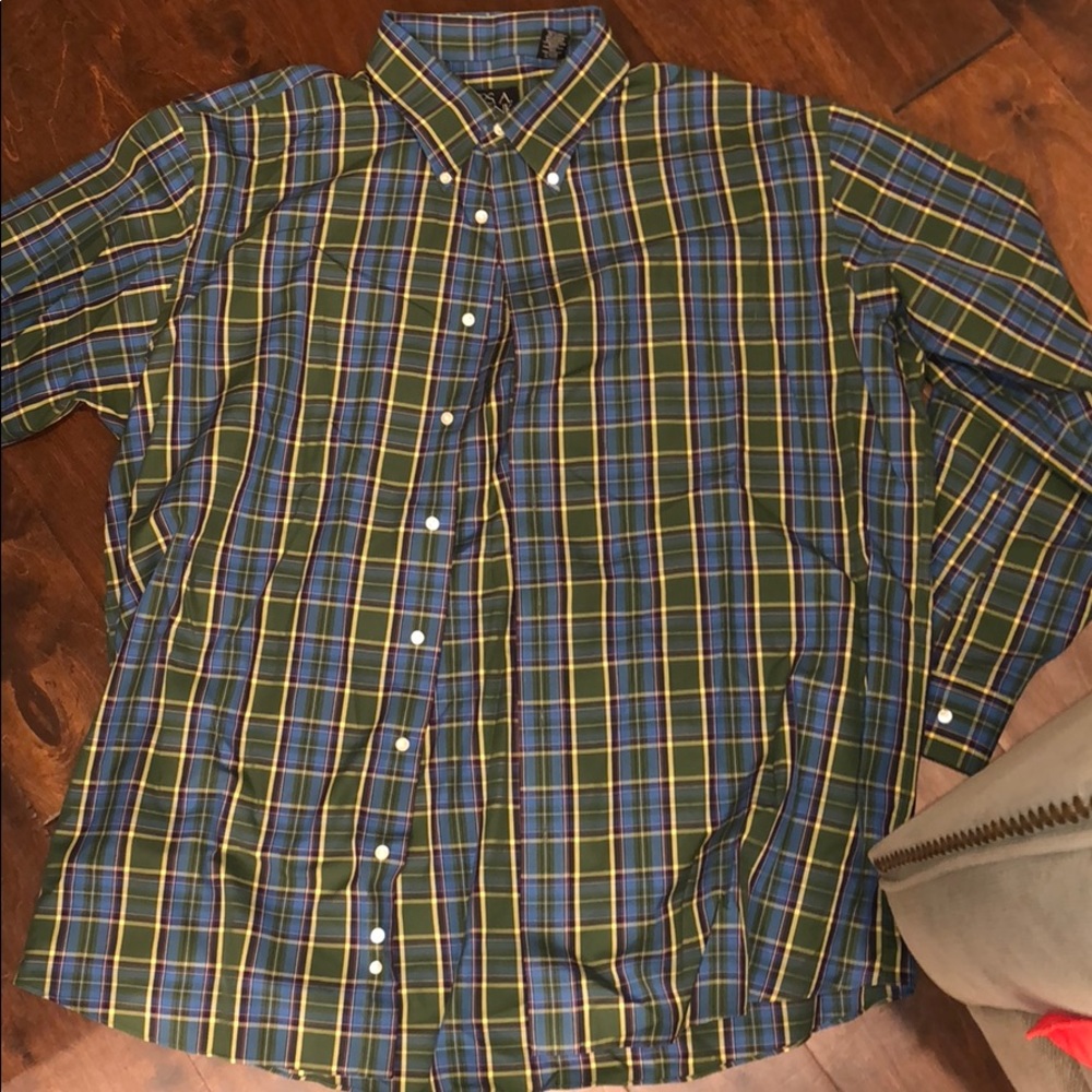 Men’s Jos. A Bank dress shirt